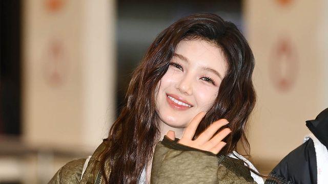 뉴진스 다니엘, 무대 대신 '러닝대회' 출격…다른 멤버 근황은? [엑's 이슈]