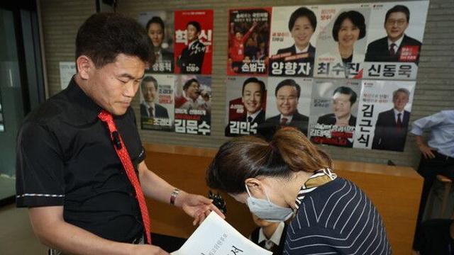 전한길, 국힘에 김근식 징계요구서 제출…