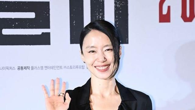'칸의 여왕' 전도연 미담 터졌다…장소연 