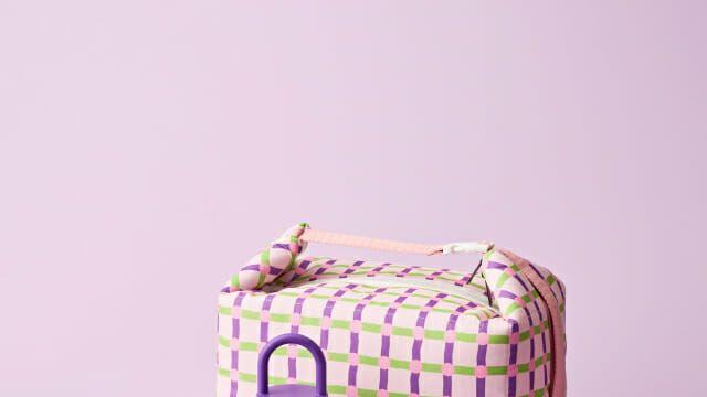 오덴세부터 헌터까지…컬리와 LG생건의 ‘감다살’ 굿즈 ‘난리’