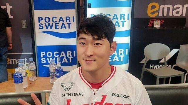 1군 콜업 후 7승 1무 3패, SSG 승리 부적 하재훈