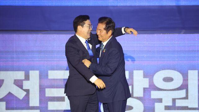 이 대통령, 정청래 대표·박찬대 의원과  비공개 만찬