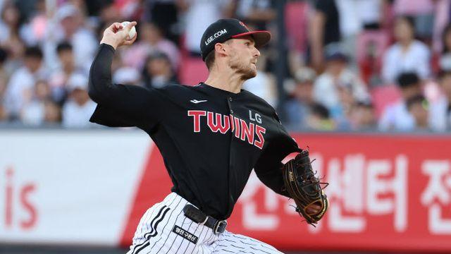 LG, 뉴 에이스 찾았다...톨허스트, KBO 데뷔전 7이닝 77구 무실점