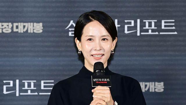조여정, '살인자 리포트' 촬영 후 이마 고통 호소 
