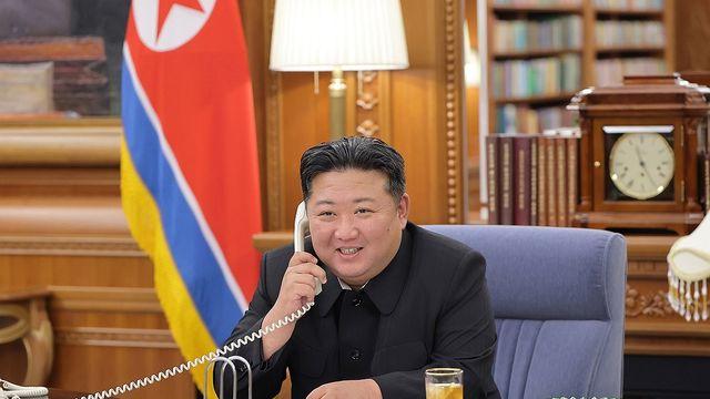 김정은, 푸틴에 “러 조치 전적 지지”…외국정상과 통화 첫 공개