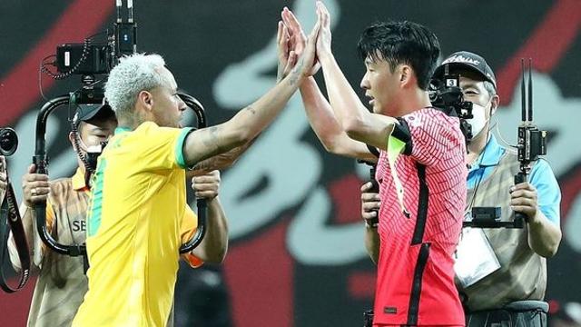 1-5 참담한 대패…한국 축구 팬들 26년간 벼르던 소식 전해졌다