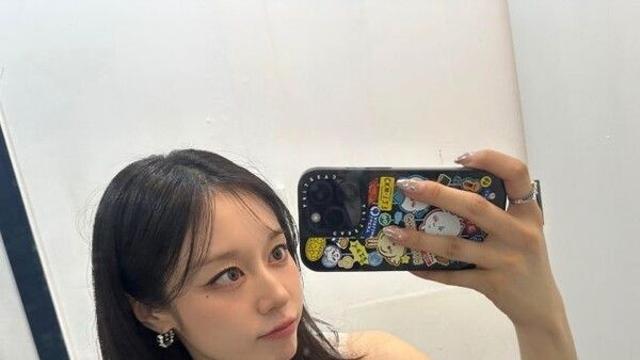 티아라 지연, 이혼 후 근황 공개…앙상한 팔 드러내 '시선 집중'