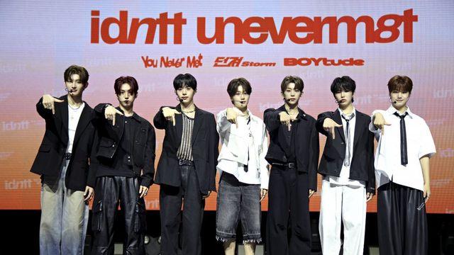 ‘소년판 트리플에스’ 등장…24인조 아이덴티티, 첫 유닛 ‘유네버멧’ 데뷔