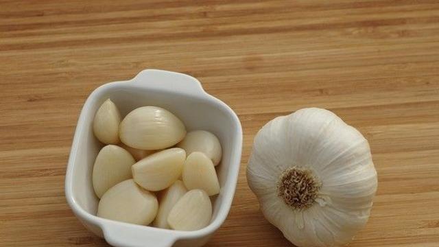 한국인 즐겨 먹는 '마늘'...암 예방에 최고