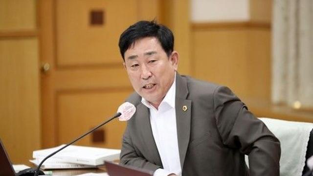 [대전 조례 톺아보기] ‘도로 파손 신고 포상금 지급 조례’