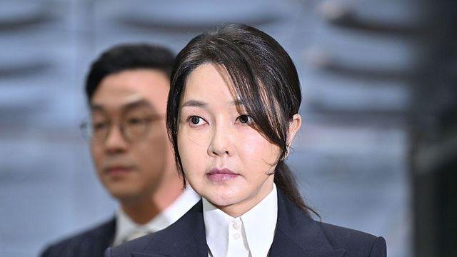 김건희 구속영장실질심사 시작…사상 첫 전직 대통령 부부 동시 구속될까