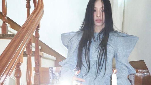 트와이스 채영, 첫 솔로 온라인커버 공개…힙한 '클래식 판타지'