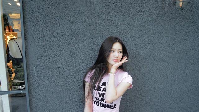 ‘빈타민’ 권은빈, 파스텔+화이트 체크로 완성한 여름 ‘청춘 필터’