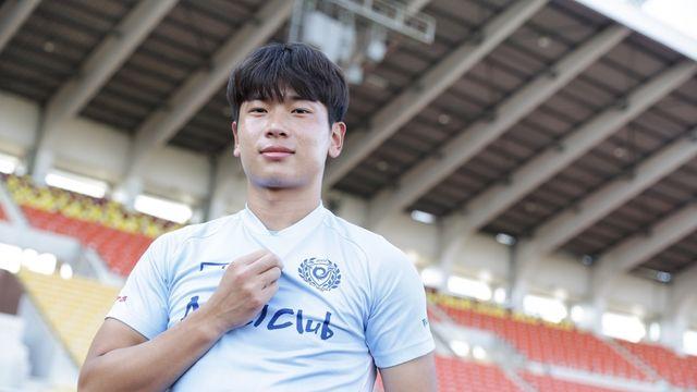 韓 축구 겹경사! 초대형 유럽 '연쇄 이동' 급물살!…이탈리아 진출설 K리거, 동유럽 최고 명문 입성?