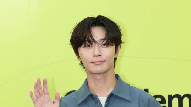 박서준, 데뷔 14주년 맞아 삼성병원에 1억 기부 “사랑에 보답”
