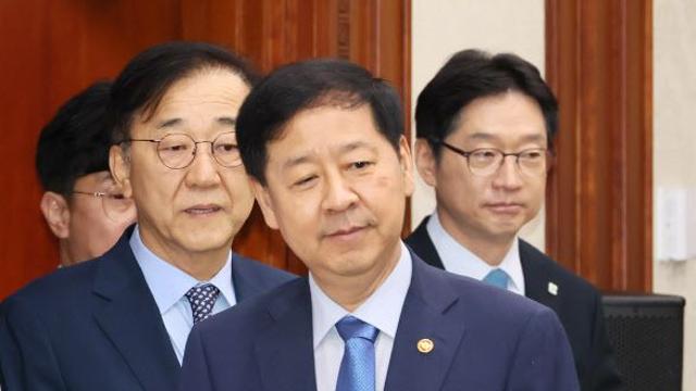 구윤철 