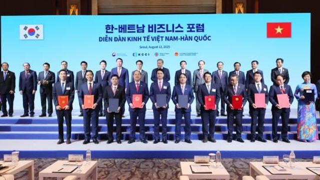 Loạt thỏa thuận hợp tác giữa doanh nghiệp Việt Nam và Hàn Quốc