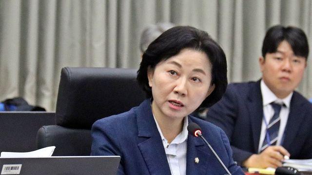 검찰, 경로당 기부행위 혐의 송옥주 의원에 징역 2년 구형