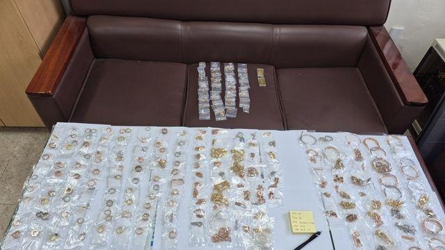 중고 거래로 범행 장소 사전 답사하고 귀금속 훔친 50대 구속