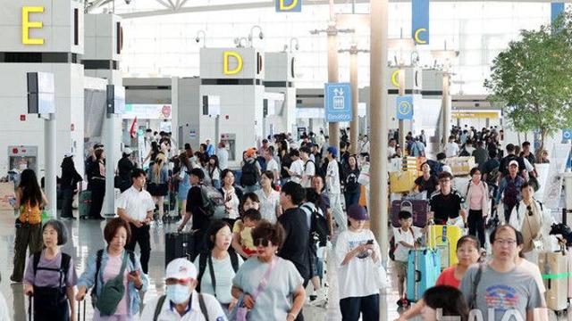 “최장 10일 쉰다고?!”…10월 황금연휴, 의외의 인기 여행지는
