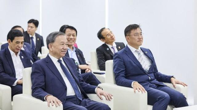 동원그룹 김남정 회장, 또 럼 베트남 당서기장과 환담