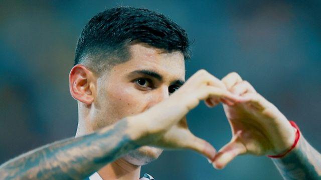 [슈퍼컵 리뷰] '흥민이 형 걱정 마'...새 주장 로메로 축하포→토트넘, '이강인 골' PSG 2-0 꺾고 역대 첫 슈퍼컵 우승