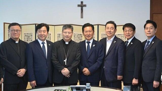 정순택 대주교, 정청래에 