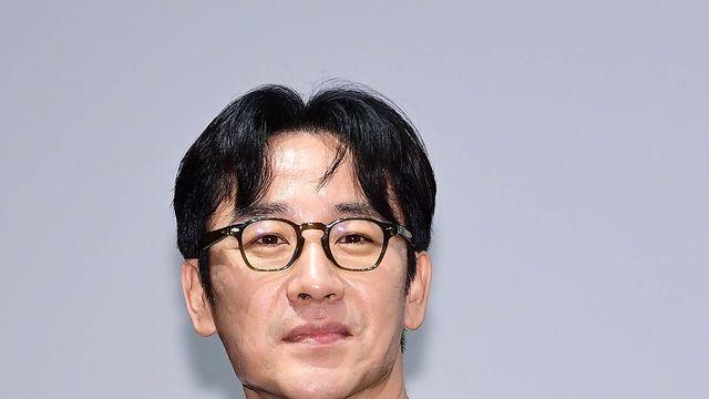 엄태웅, '사생활 논란' 9년 만 공식 석상…