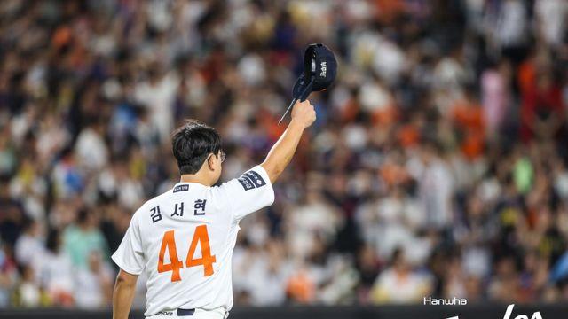 1000승 달성 롯데전, 8회 위기 돌아본 김경문 감독...