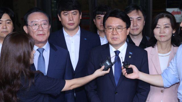 민주당, 송철호·황운하 무죄에 