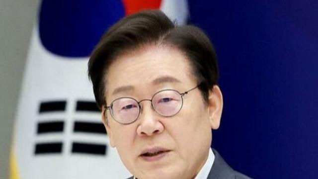 李대통령, 위안부 피해자 기림날 맞아 