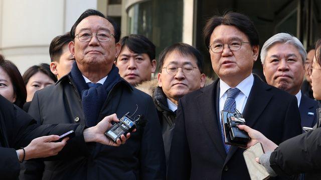 '울산시장 선거 개입 의혹' 황운하·송철호 대법 무죄 확정