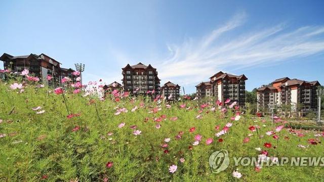 모나용평, 반기 매출 1천600억원…
