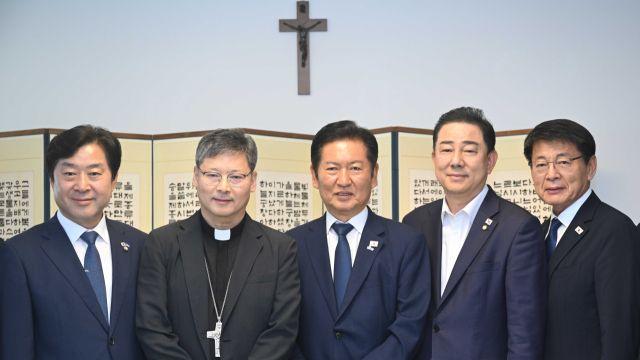 정순택 천주교 대주교, 정청래에 