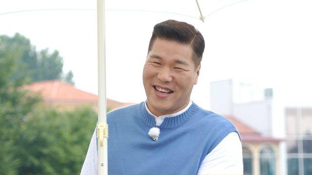 ‘2m 거인’ 서장훈에 우쭈쭈 ‘찡찡이 막내로 변신’ (런닝맨)