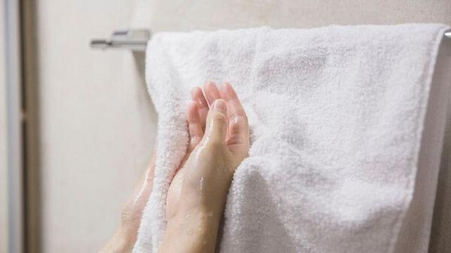 '손 닦은' 수건, 다시 쓰면 건강에 치명적?…