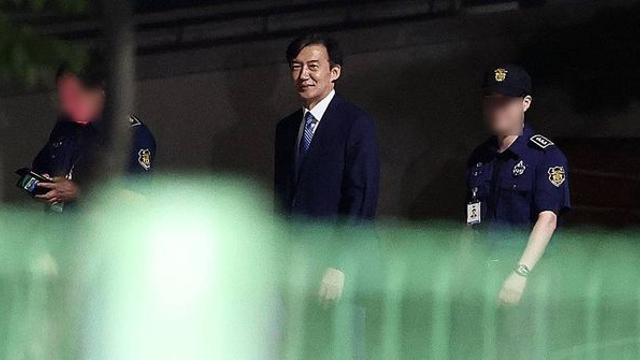 ‘광복절 특사’ 조국, 석방 직후 정청래 대표가 페이스북에 남긴 말