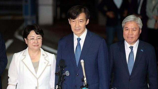 [한국갤럽] '조국 사면' 찬성 43%·반대 48%…4050대 및 호남만 찬성 우세