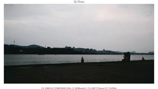 복면사진 하는지 모르고 있다가 급히 찍어서 냈더니 아쉽다…
