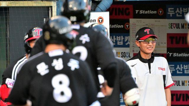 ‘후반기 승률 8할3푼 말이 돼?’…LG 상승세 끝 없다→염갈량 ‘최대 걱정거리’도 덜어 “박동원 오늘 홈런으로 타격감 올라올 것” [인천 현장]