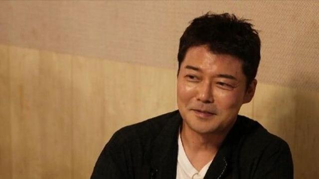 전현무 “결혼? 5년 지나면 깔끔하게 포기할 것”