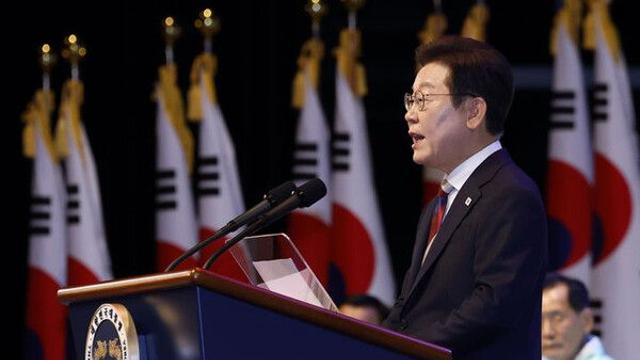 북 호응 기대 어려워도…李, 남북관계 복원의지 재천명