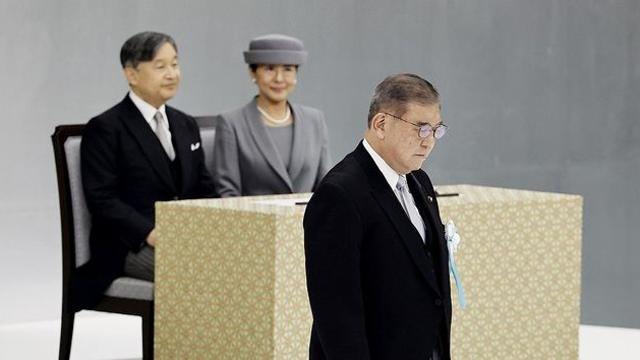 일본 총리, 패전 추도사서 13년 만에 '반성' 언급
