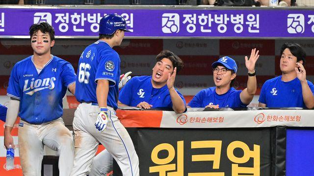 롯데 충격의 7연패…중위권 싸움 휘말리나→삼성, '홈런 공장 풀가동' 10-4 승리+5연패 중단 [사직:스코어]