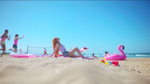 레드벨벳 조이, 컴백 D-3... 신곡 ‘러브 스플래시!’ MV 티저 공개