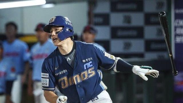 천재환 결승포·김휘집 쐐기 홈런…NC, 한화 연승 행진에 제동