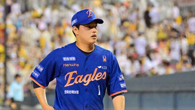 문동주 부상 강판→