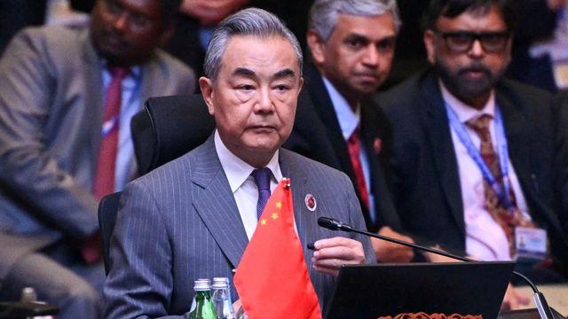 中왕이, 18일 인도 방문해 국경문제 논의…관계개선 주목
