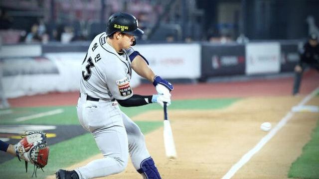 '종아리 통증' KT 안현민, 양쪽 종아리 근육 뭉침…