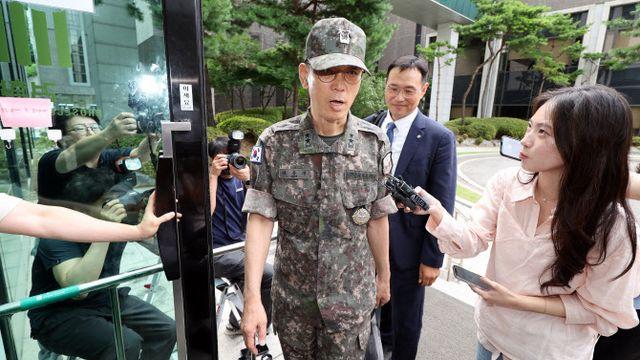 특검, '무인기 의혹' 핵심 인물들 동시 소환…외환·내란 수사 총력